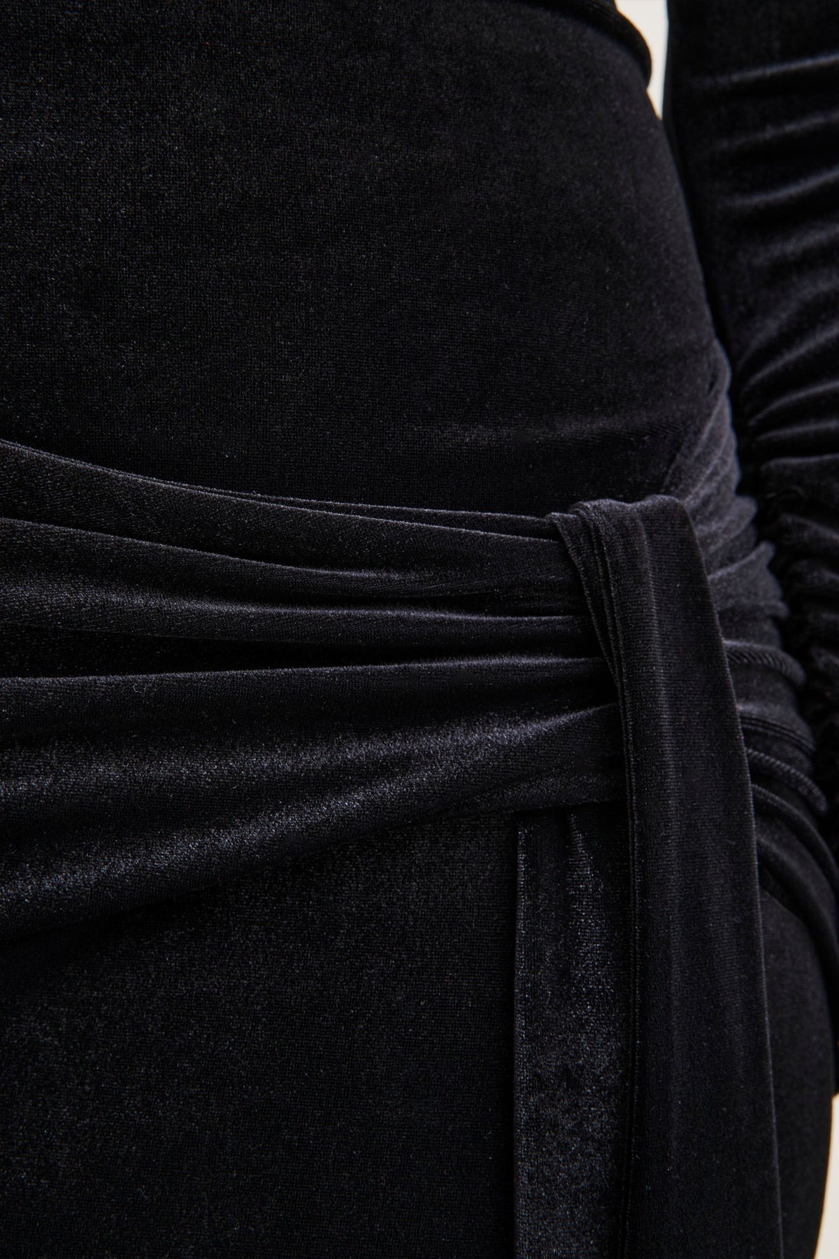 Jessara | Black Bardot-Neck Maxi Dress With Knot-Details