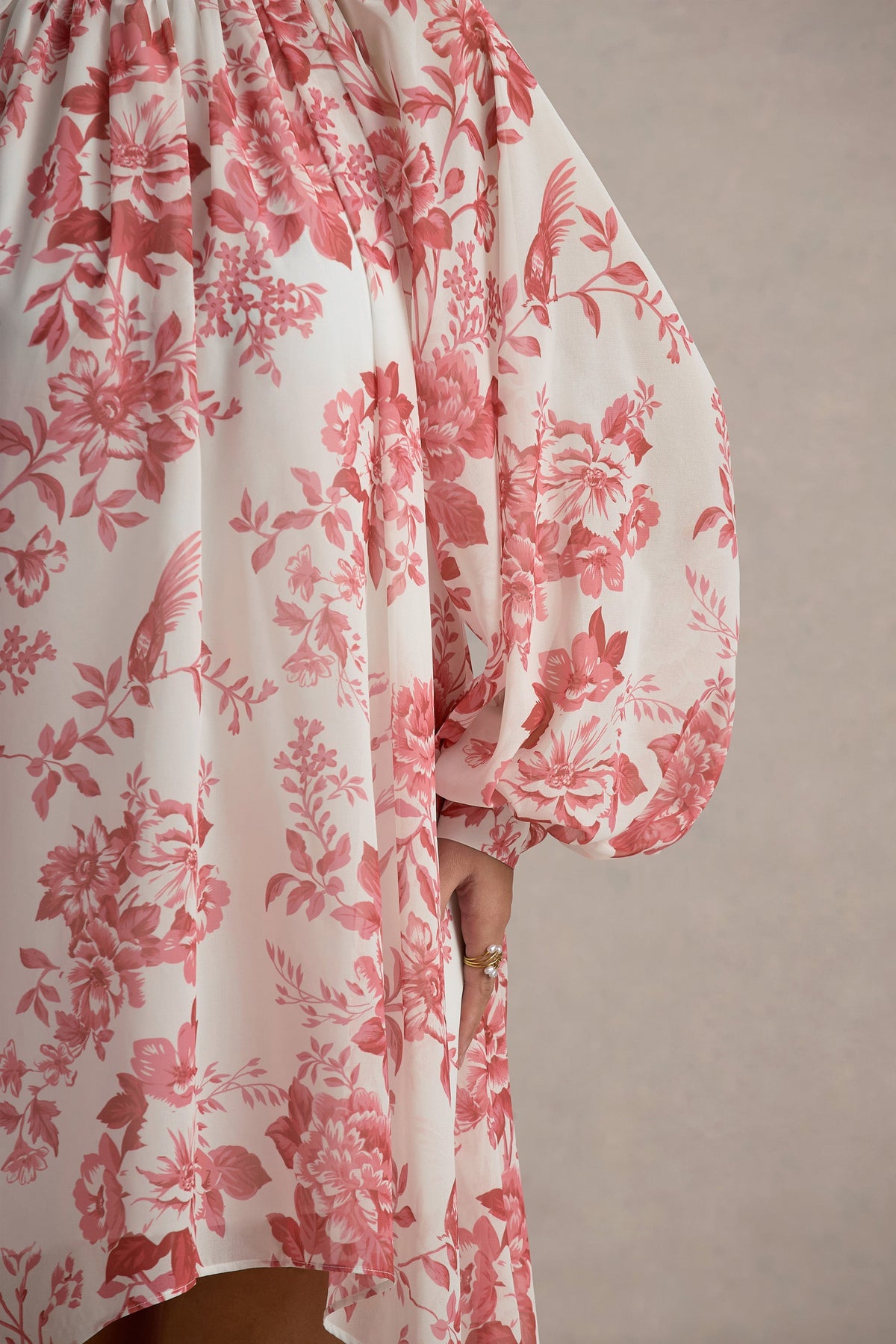 Delphia | Pink Porcelain Print High-Neck Maxi Dress With High-Low Hem