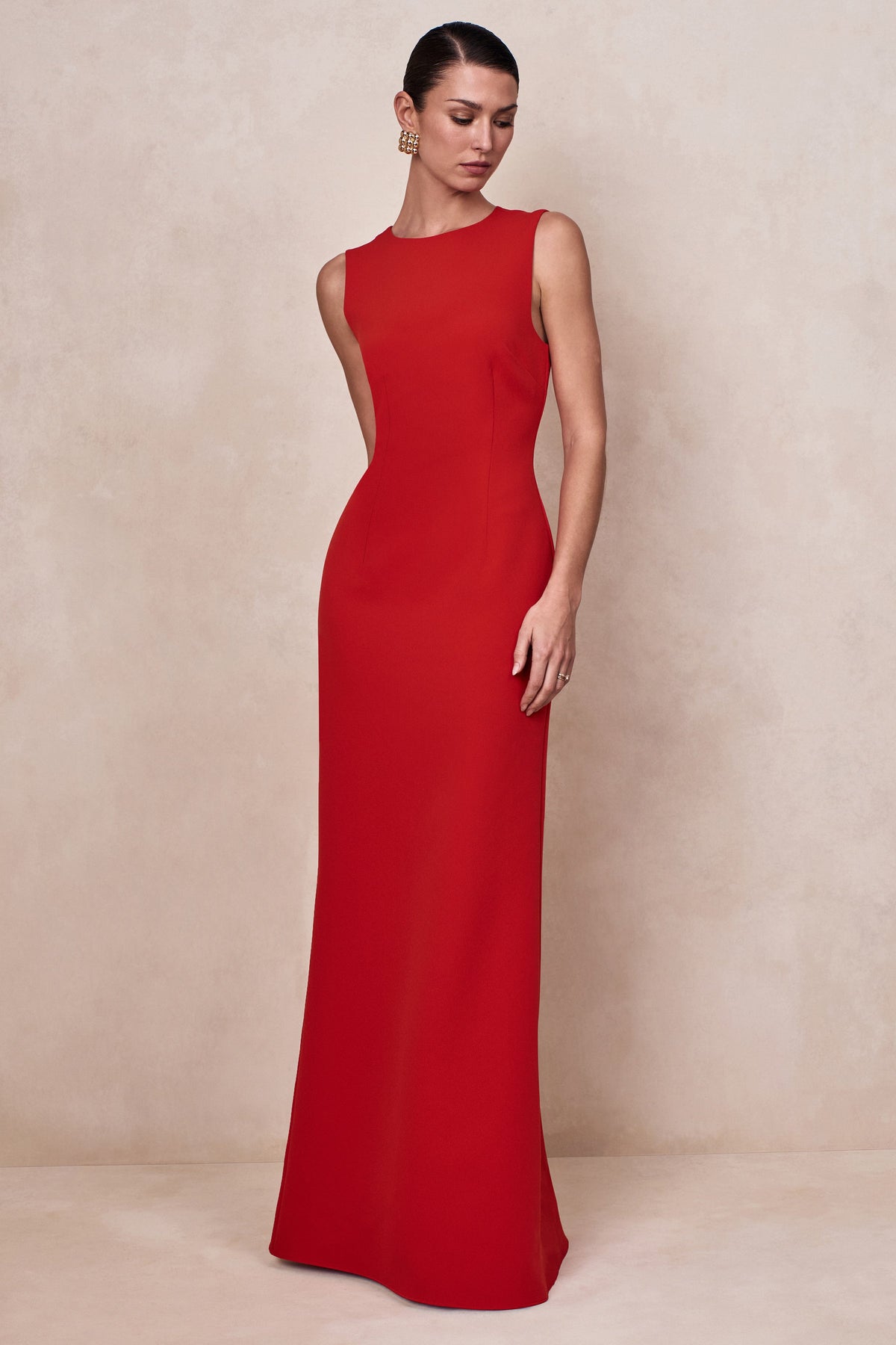 Astrelle | Red Round Neck Maxi Dress With Tailoring And Back Split