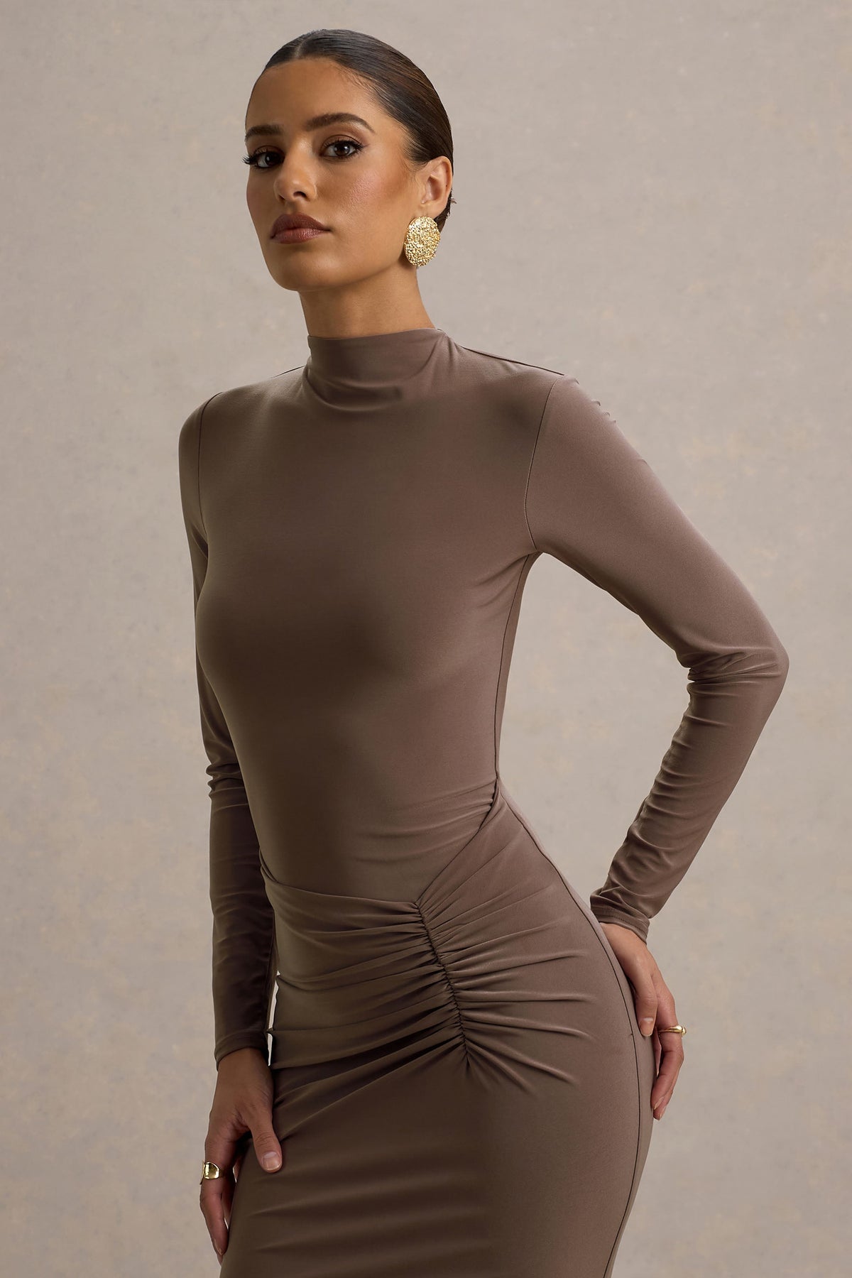 Reid | Brown Long-Sleeve Gathered Maxi Dress