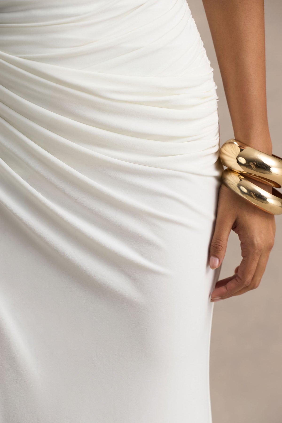 Tilly | Monochrome Jersey Ruched Plunge Wrap Maxi Dress With Open Back And Split